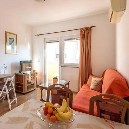 Enjoy In At Peaceful 2br Zadar