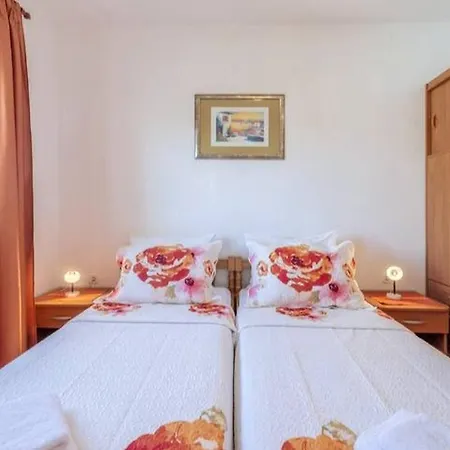 Apartment Enjoy In At Peaceful 2br