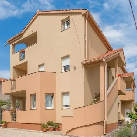 Enjoy In At Peaceful 2br Apartmán *