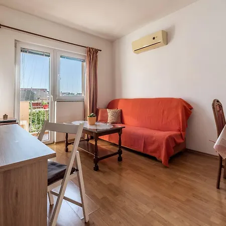 Enjoy In At Peaceful 2br Apartmán
